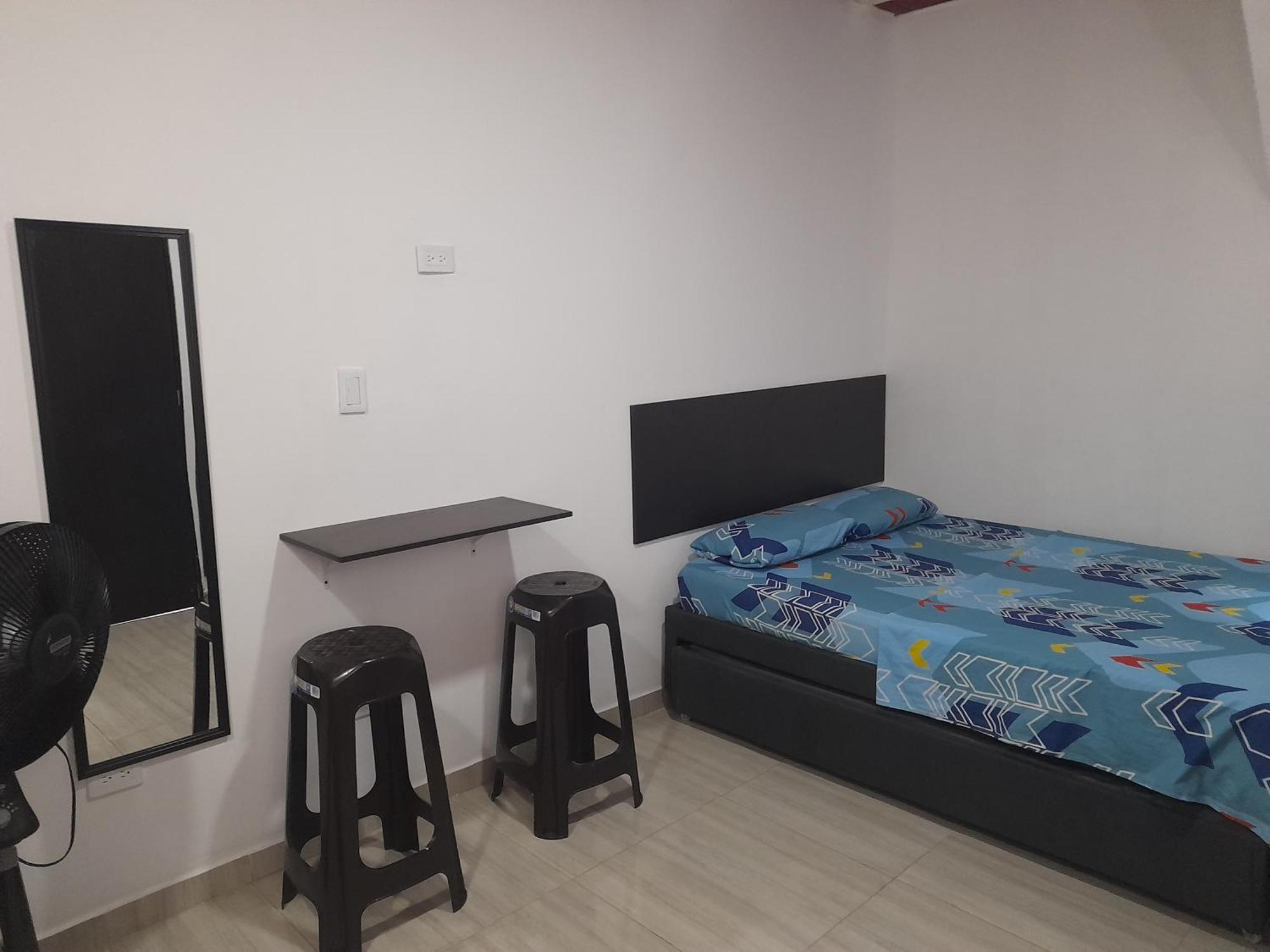 Apartaestudios El Jardin 2 كالي الغرفة الصورة
